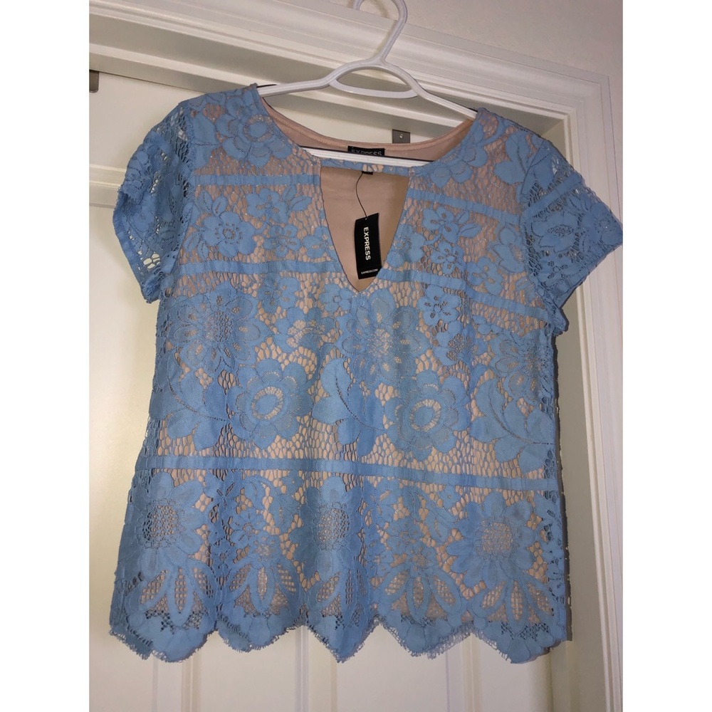 Express Baby Blue/Nude Keyhole Shirt w/ Scallops